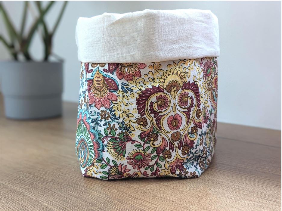 Buntes Paisleymuster-Utensilo – Ein Blickfang für dein Zuhause