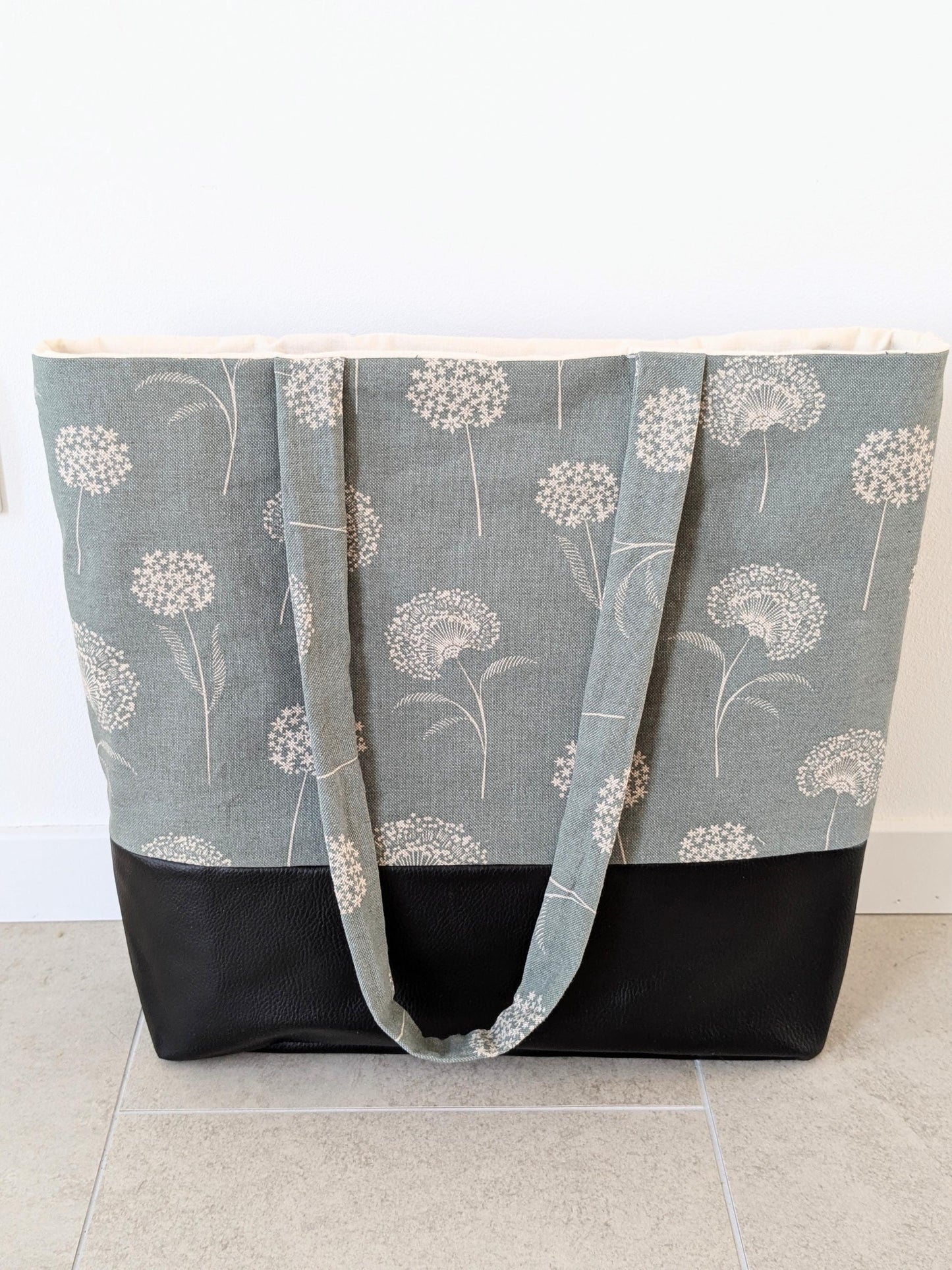 Großer Shopper mit Pusteblumenmotiv in verschiedenen Farben Größe L